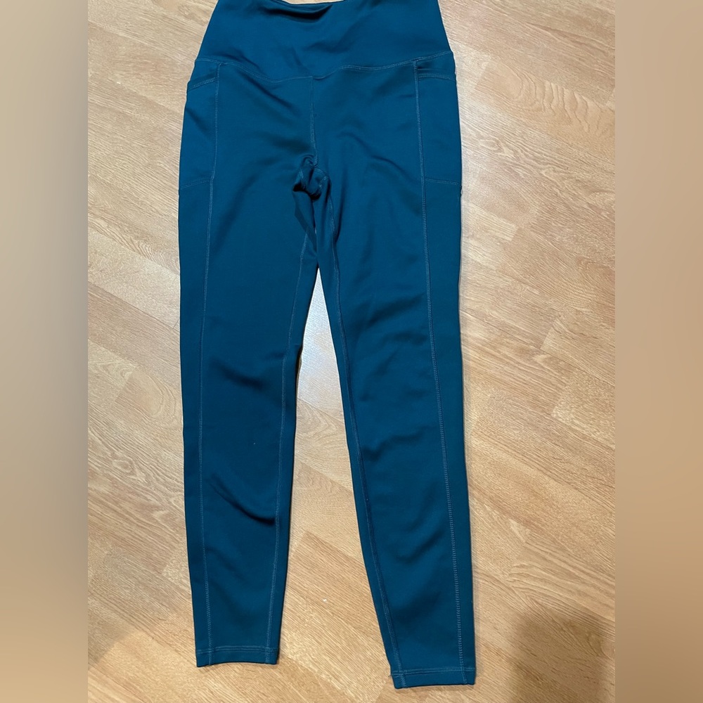 Spyder Size Small Active Sport Leggings